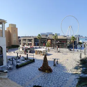 hostel-nirrvana-luxury.hotel-dubai.com/